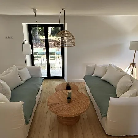 Holiday home Superbe Grange En Dordogne, Au Coeur De *