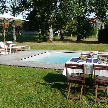 Holiday home Superbe Grange En Dordogne, Au Coeur De